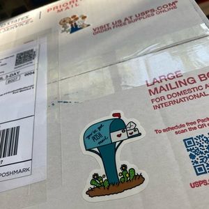 Poshmail is the best mail 💕🥰